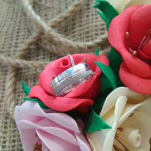 1730806990_obruchalnoe-koltso-serebryanoe.jpg Обручку срібло 925 проби