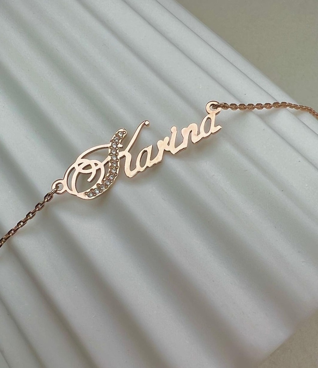 Срібне іменна кольє Карина, іменна кольє з камінням, кольє Карина з цирконієм, іменні кольє кольє з ям ім'я - Зображення 2