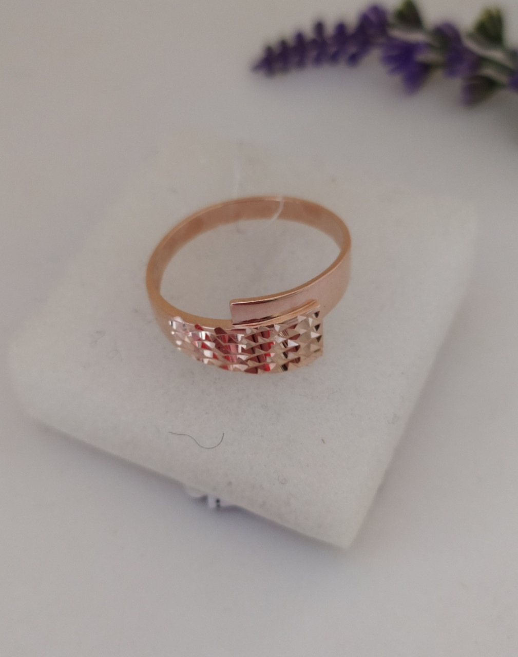 Кільце золоте з алмазною гранню - Зображення 6