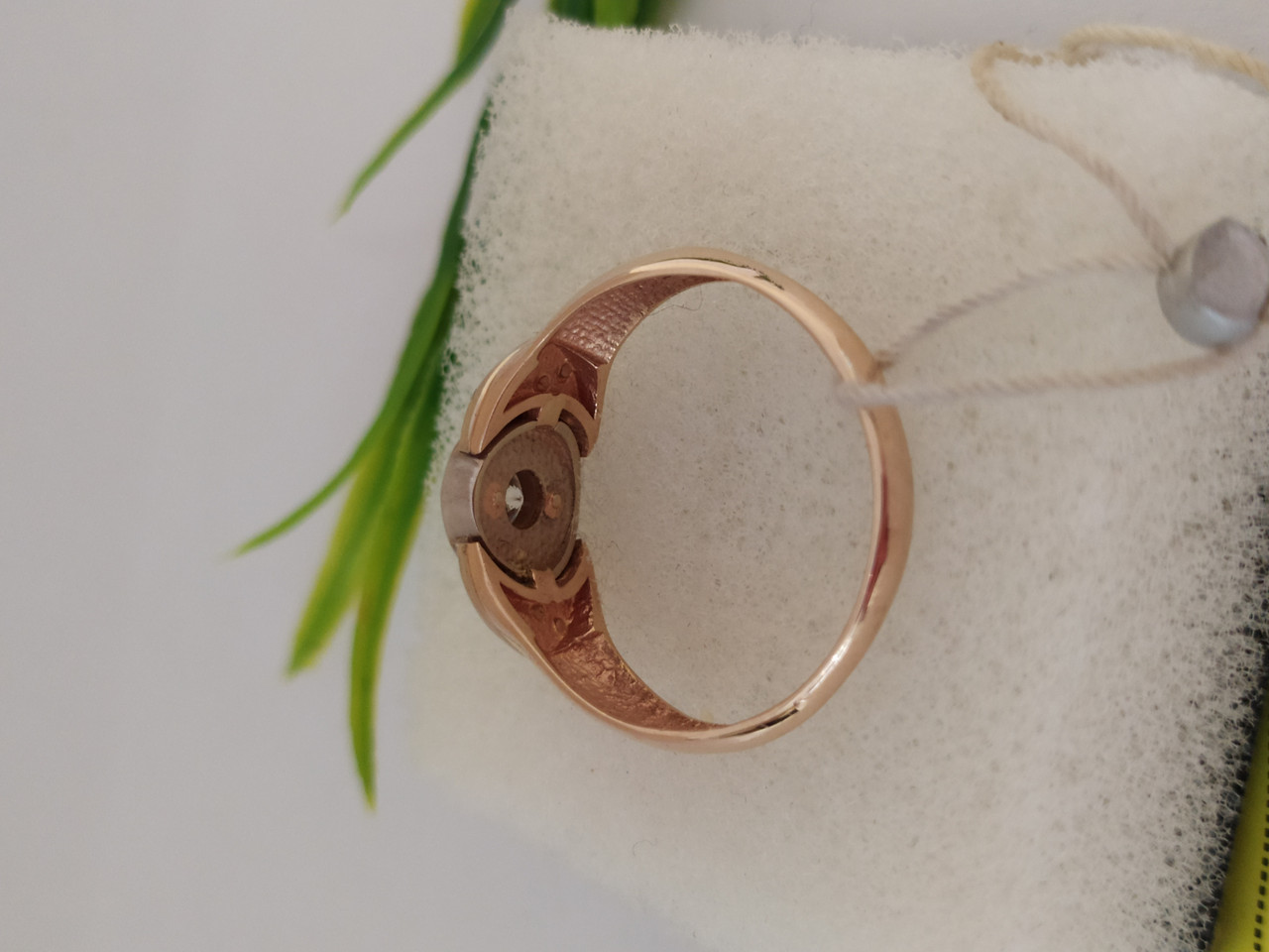 Перстень з червоного і білого золота 585 проби з цирконієм Золота печатка - Зображення 2