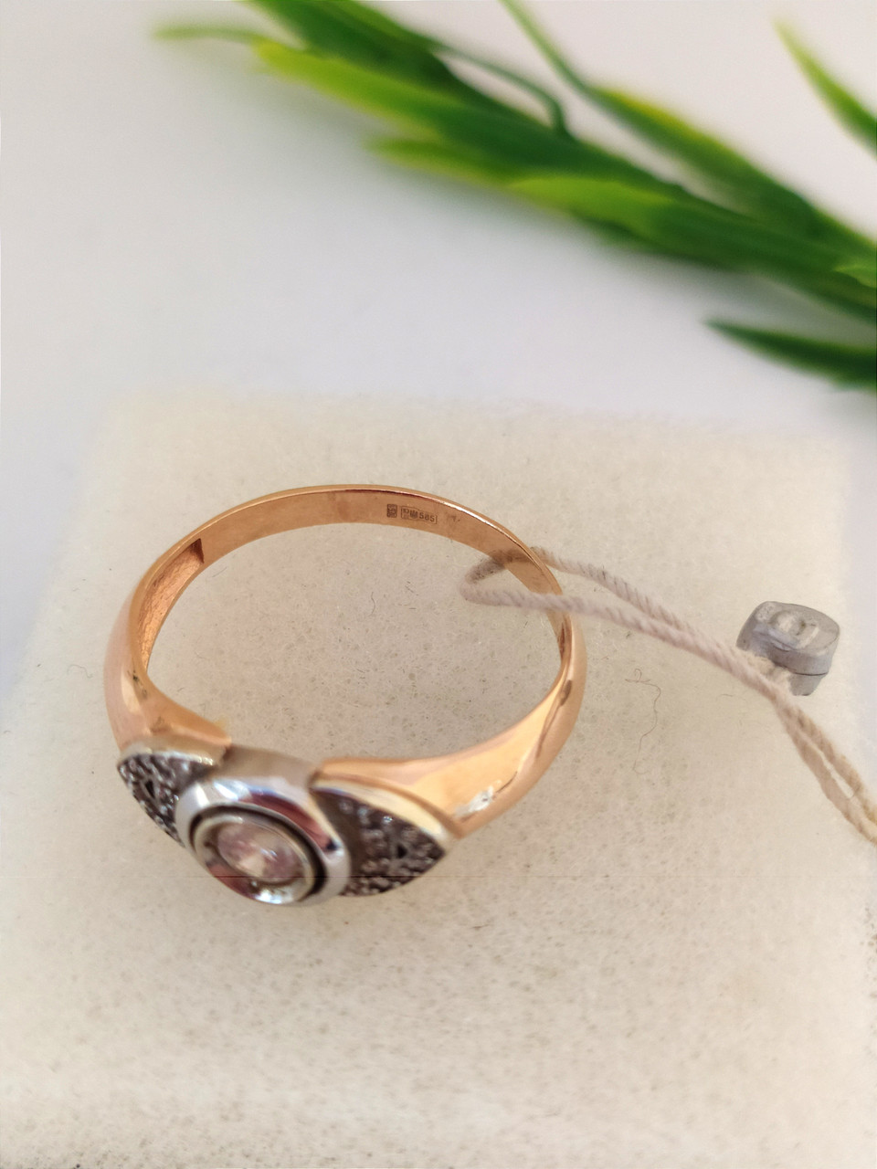 Перстень з червоного і білого золота 585 проби з цирконієм Золота печатка - Зображення 3