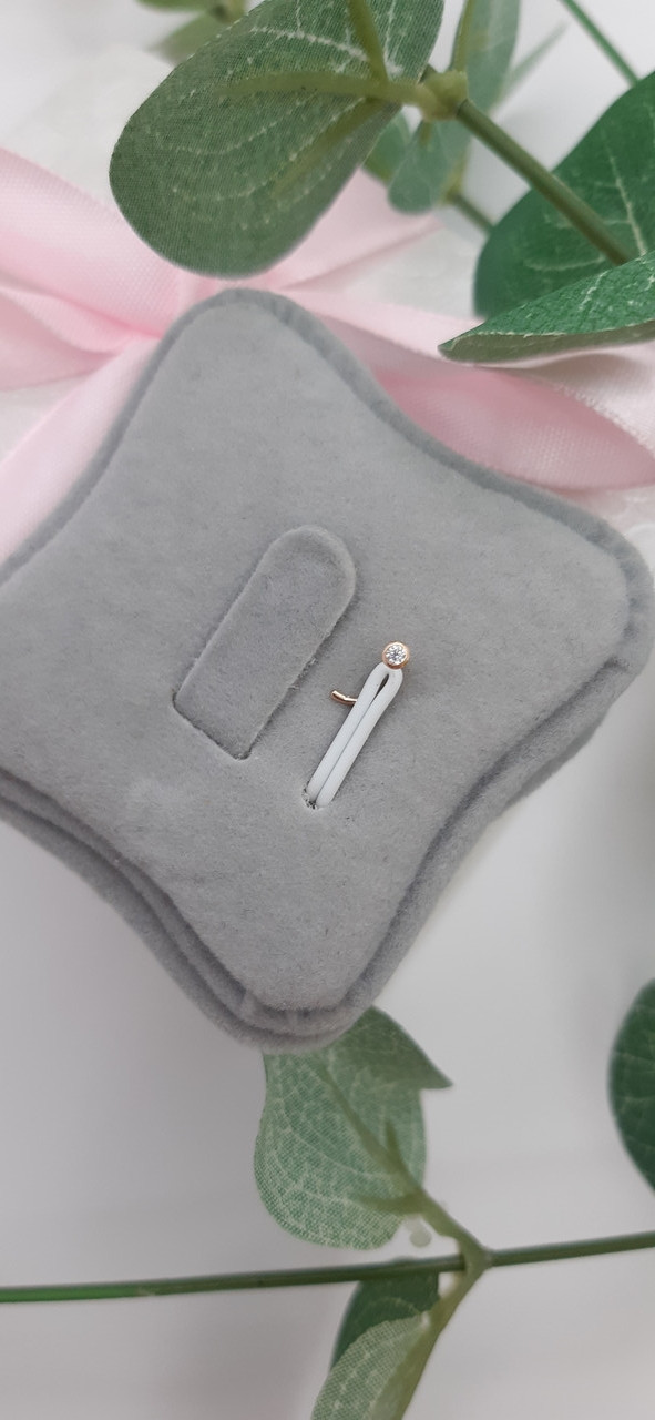 Золотий пірсинг в ніс з фианитом 585 проби