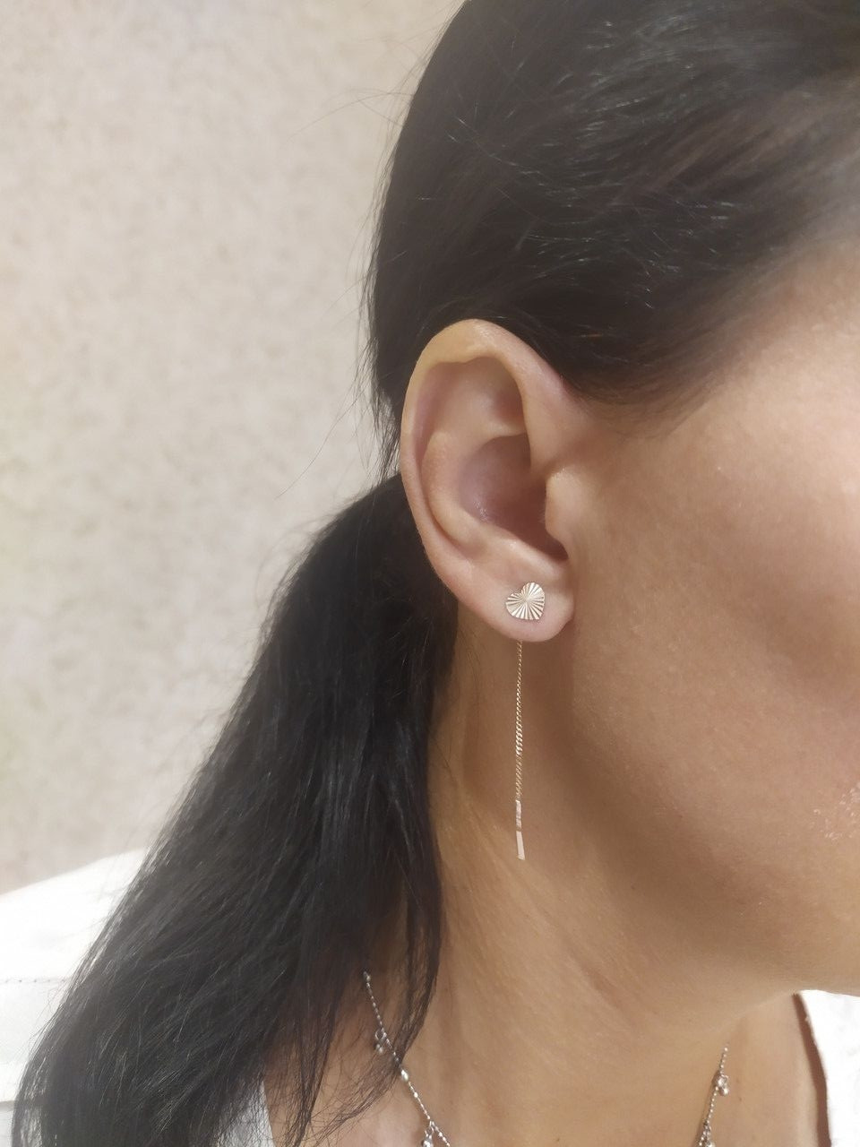 Золоті сережки протяжки на ланцюжку без вставок 585 проби з червоного золота - Зображення 2