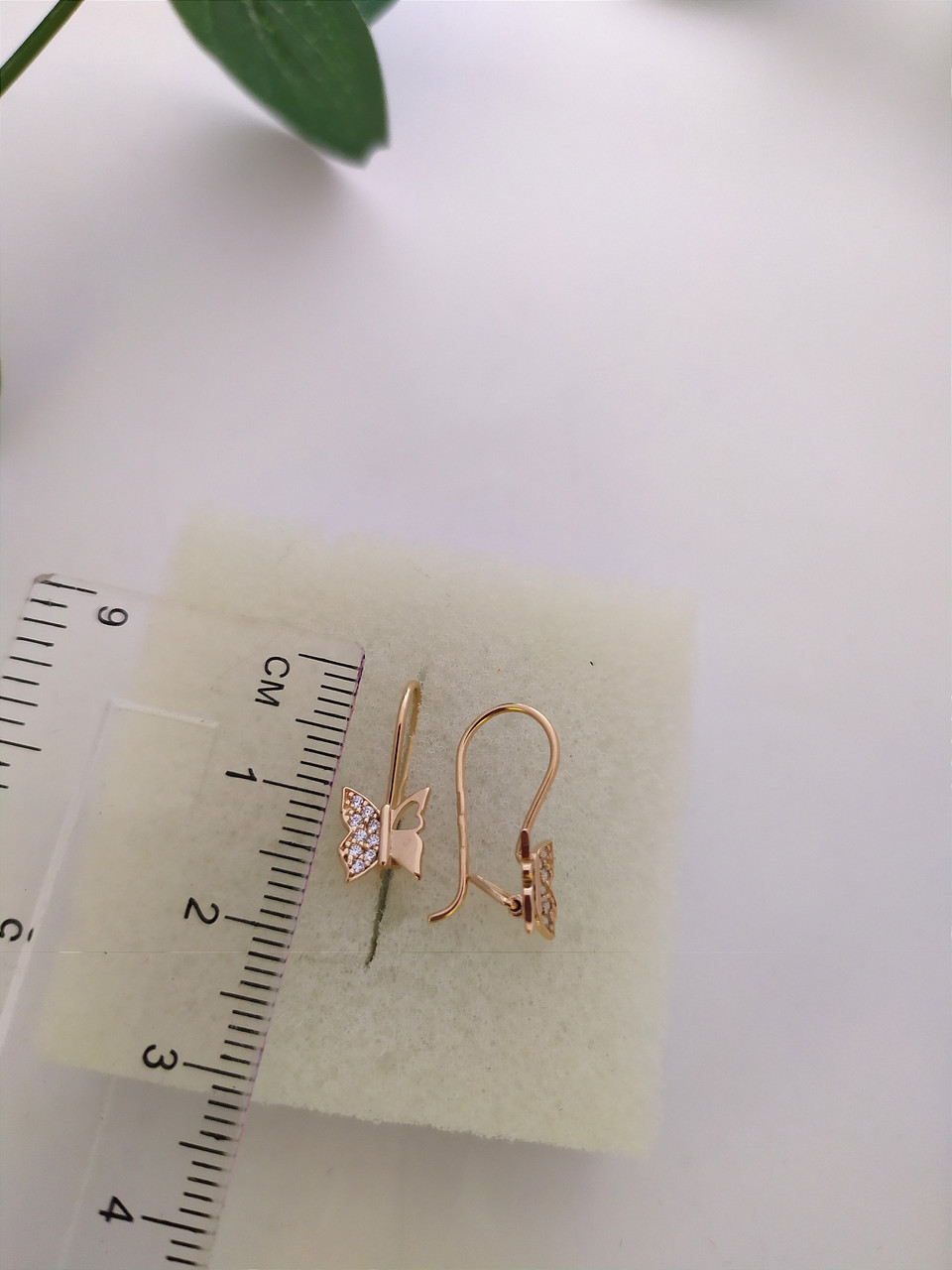 Золоті сережки метелики з цирконієм, золотые серьги бабочки из красного золота с цирконием - Зображення 2