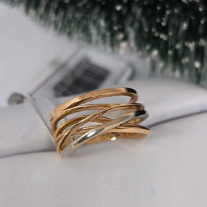 Золота каблучка 585 проби в червоному золоті з комбінованим білим золотом