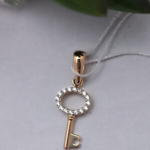 Золотий кулон ключ з цирконієм підвіска у вигляді ключа 311271