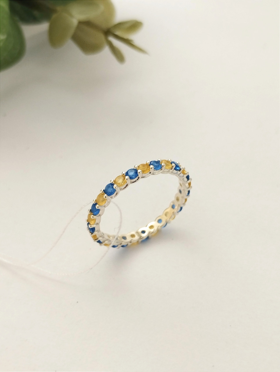 Срібна каблучка з жовто-блакитним цирконієм патріотичні прикраси - Зображення 3