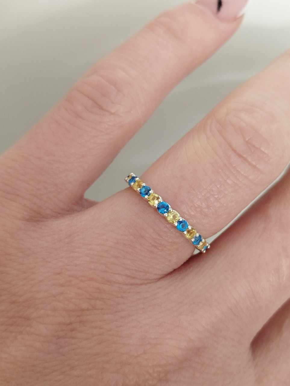 Срібна каблучка з жовто-блакитним цирконієм патріотичні прикраси - Зображення 2