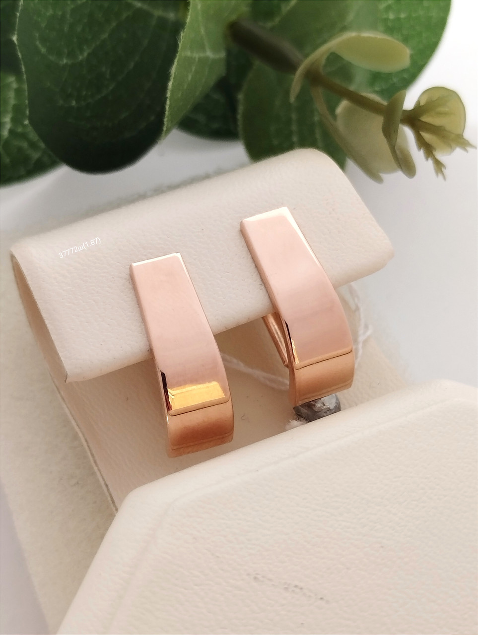 Золоті сережки з червоного золота без вставок, золоті сережки недорого