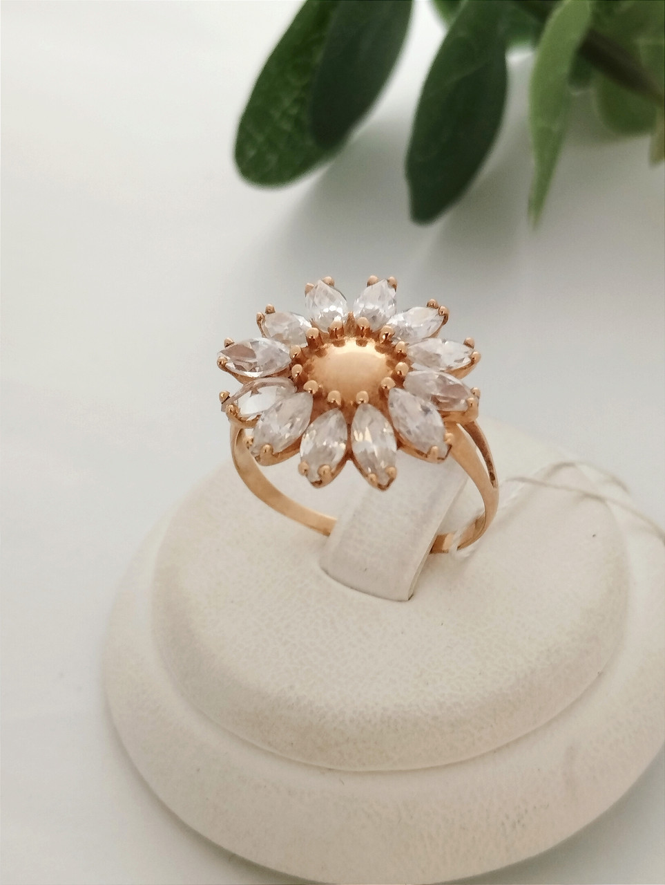 Золоте кільце квітка