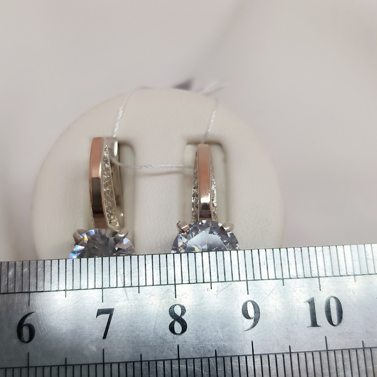 Срібні сережки 925 проби з напаяною пластиною золота на англійському замку з вставкою цирконію - Зображення 2