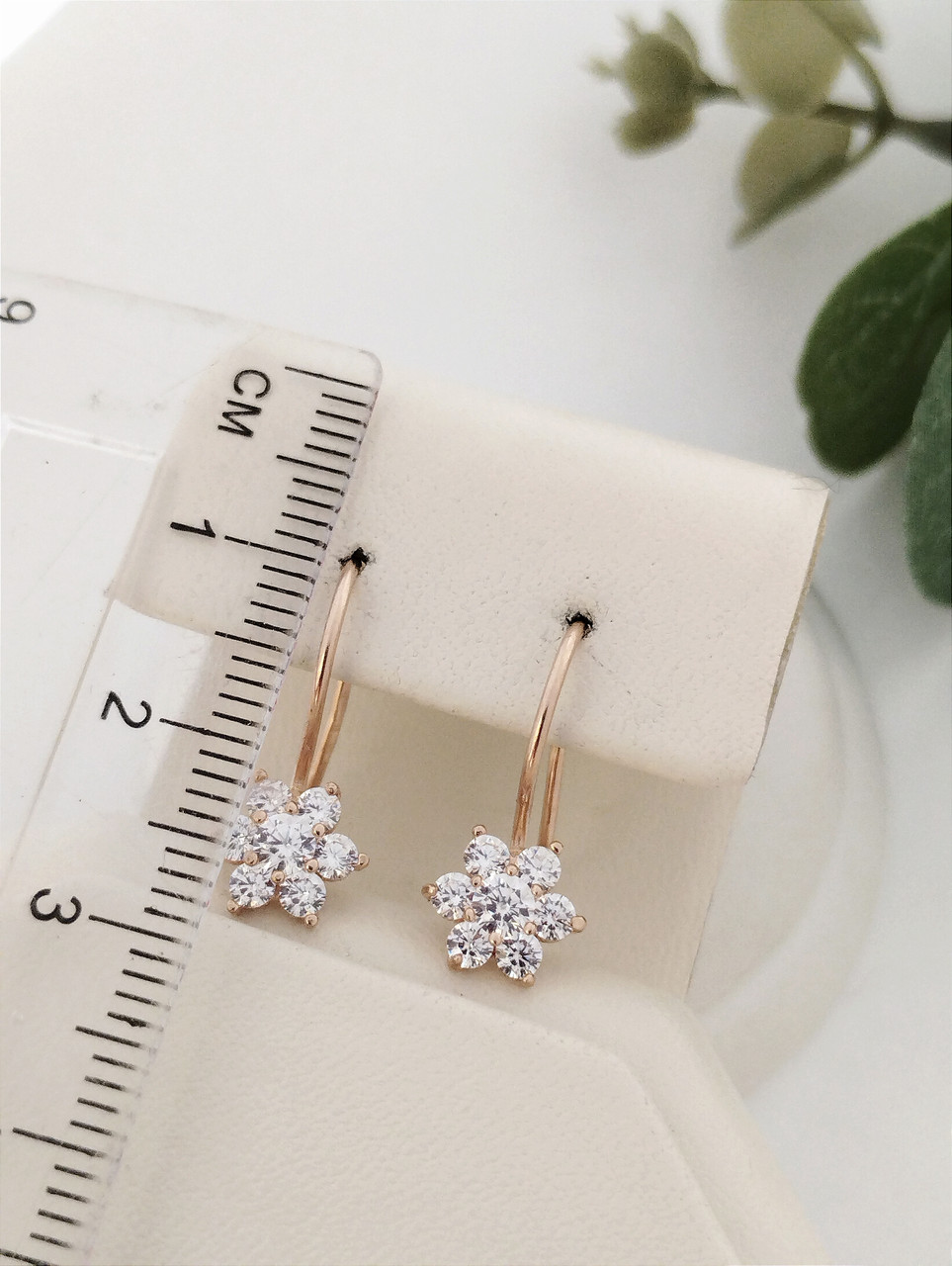 Золоті сережки квіточки з червоного золота з цирконієм - Зображення 3