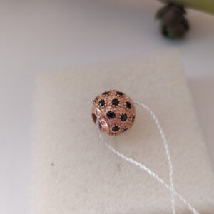 Золотий кулон шарм на браслет