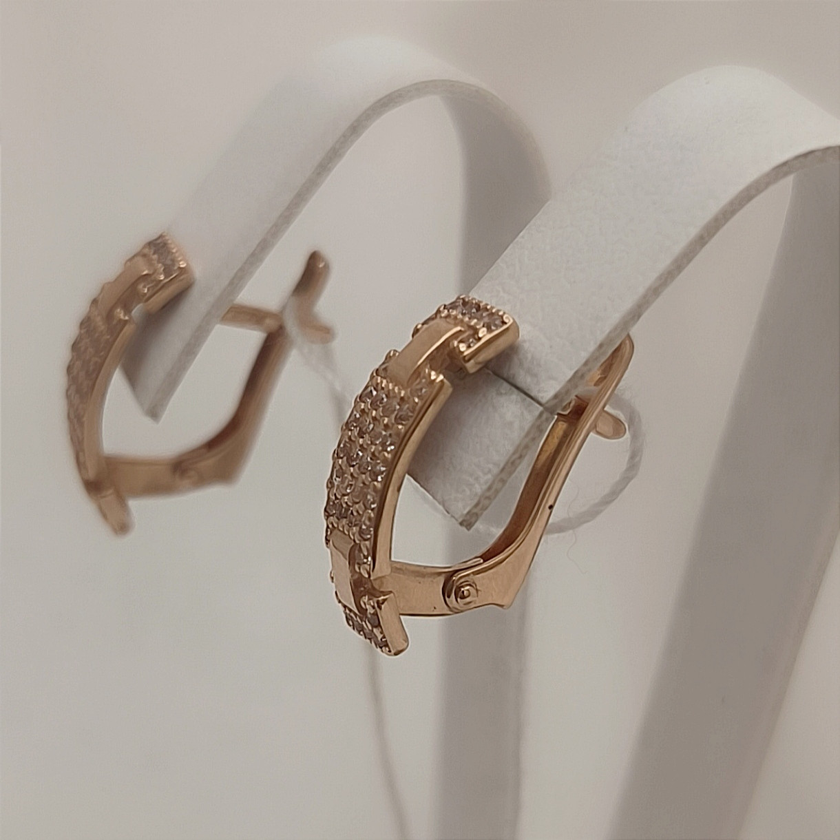 Золоті сережки в червоному золоті на англійському замку 585 проби - Зображення 4