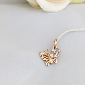 Золотий кулон метелик з літерою У