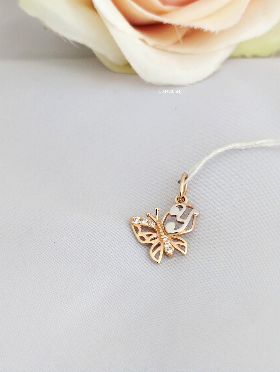 Золотий кулон метелик з літерою У