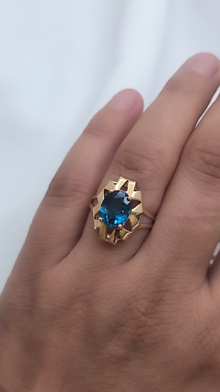 Золоте кільце 585 проби з блакитним каменем - Зображення 4