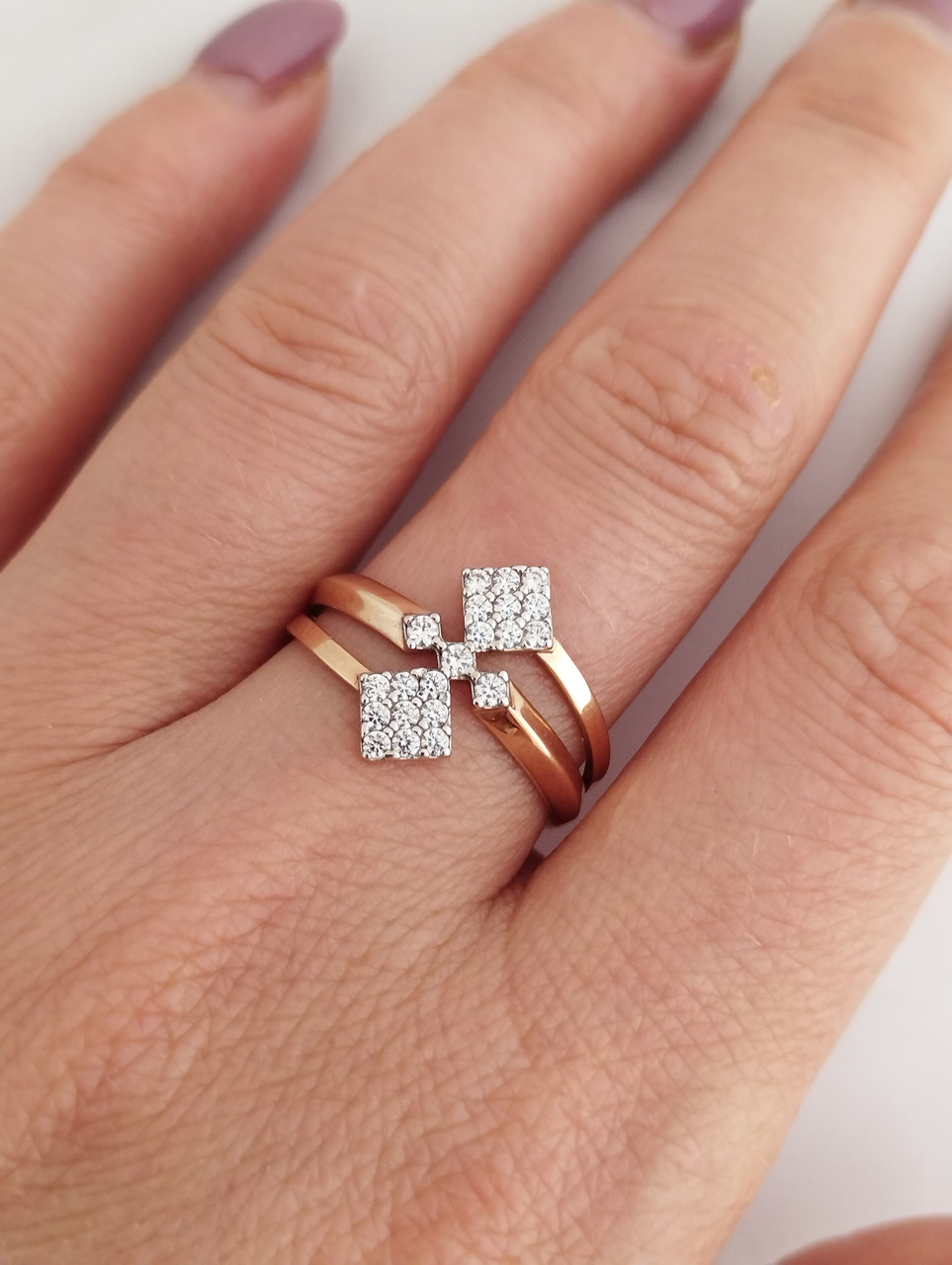 Золоте кільце з цирконієм - Зображення 2