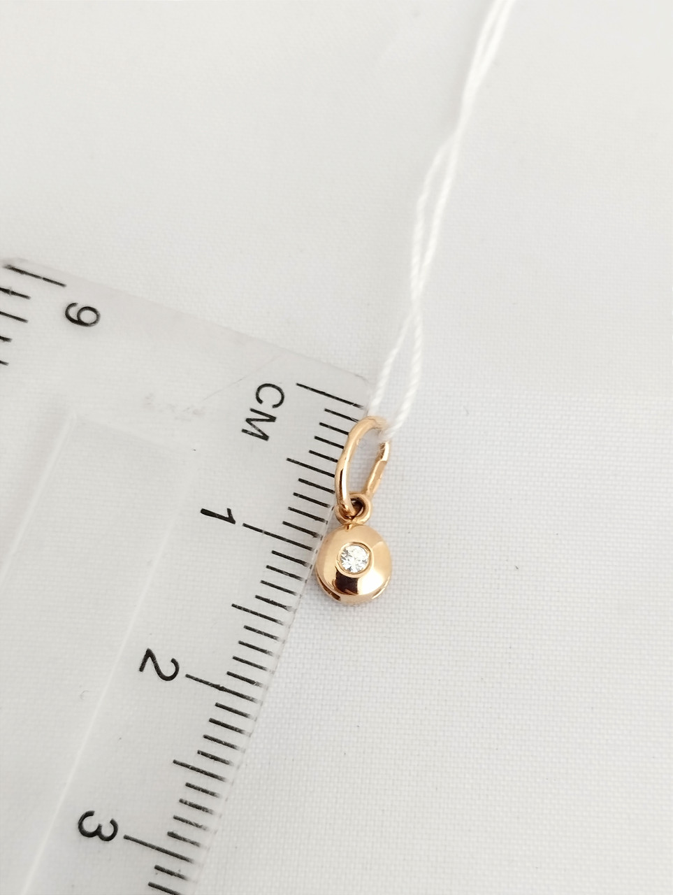 Золотий кулон з цирконієм, золотий кулон у стилі мінімалізм - Зображення 2