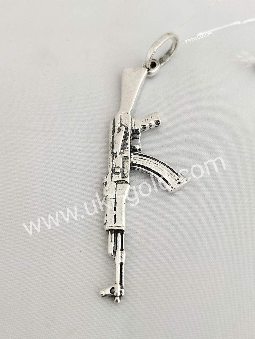 Срібний кулон автомат