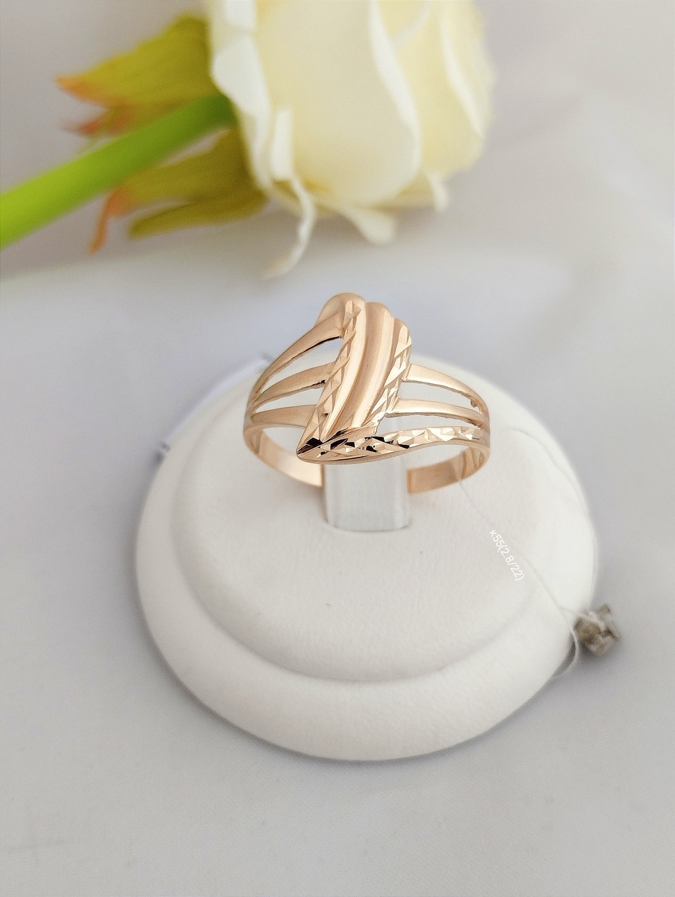 Золоте кільце без вставок