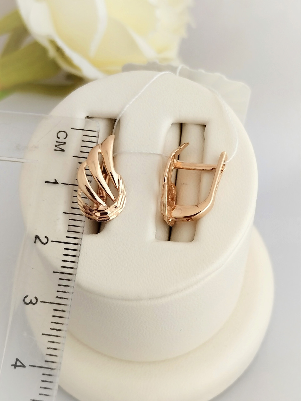 Золоті сережки без вставок - Зображення 2