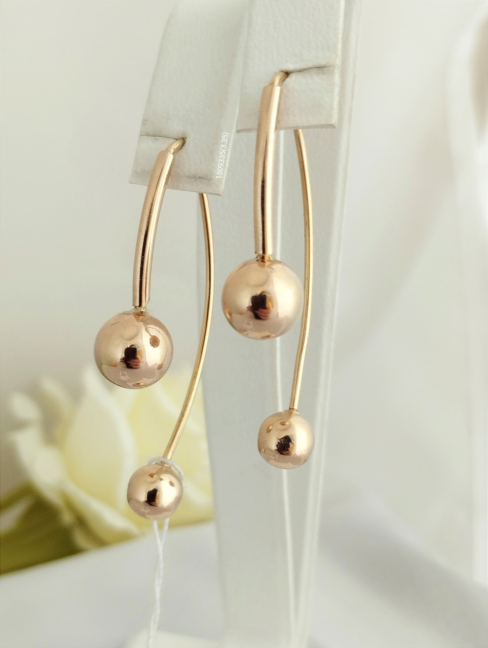 Золоті сережки з кулями