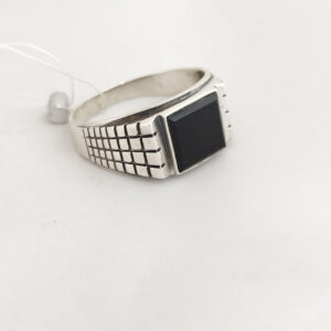 Срібний персень