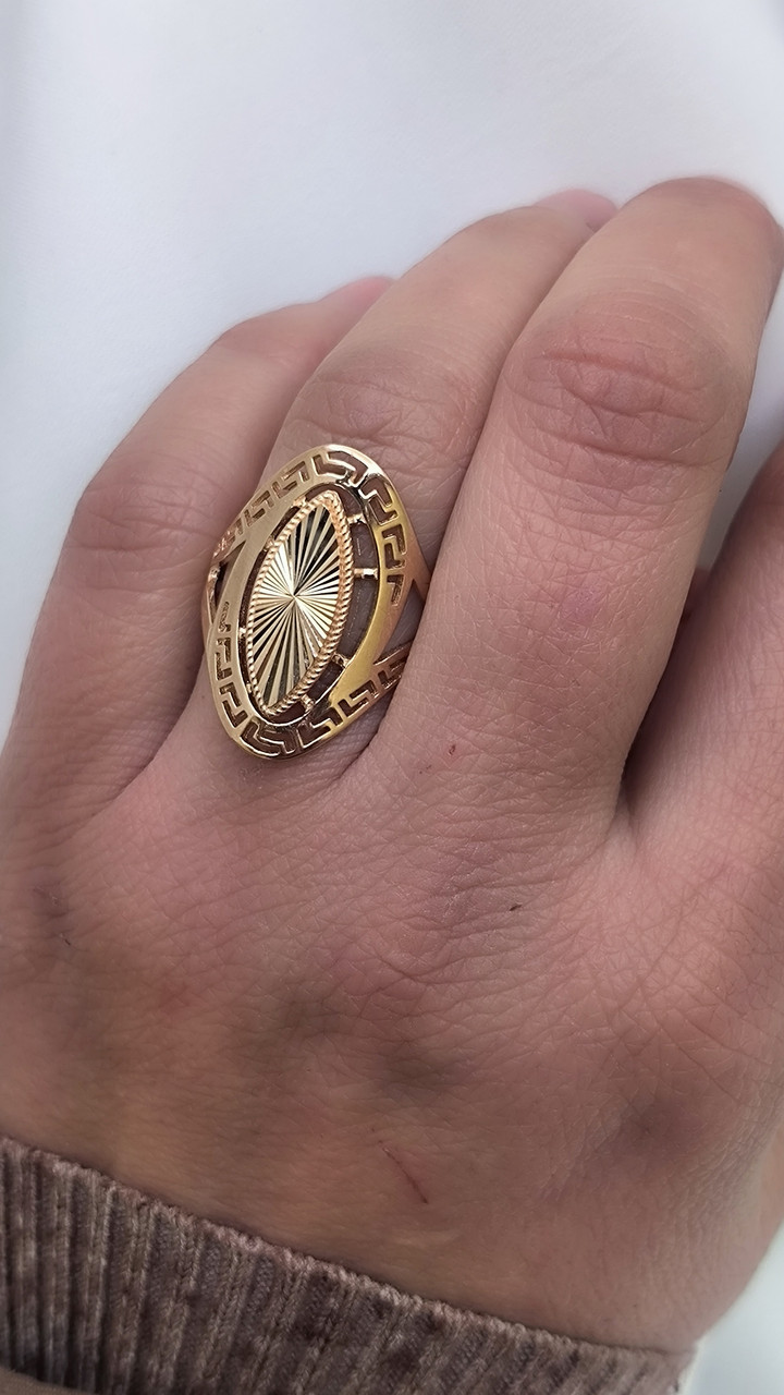 Золоте кільце з алмазною гранню 585 проби Ukr-gold.com - Зображення 2