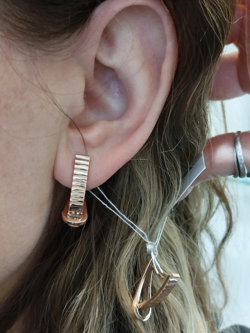 Золоті сережки без вставок Ukr-Gold - Зображення 4