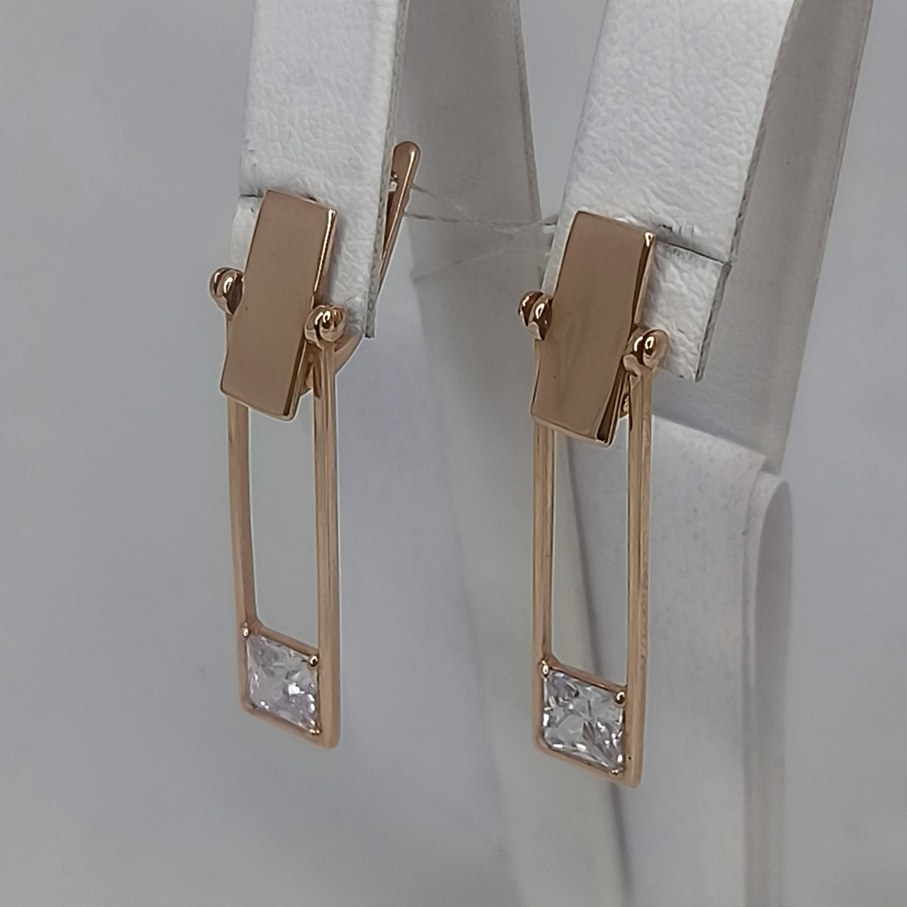 Золоті сережки 585 проби