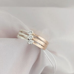 Срібне кільце із золотими пластинами та цирконієм Ukr-gold