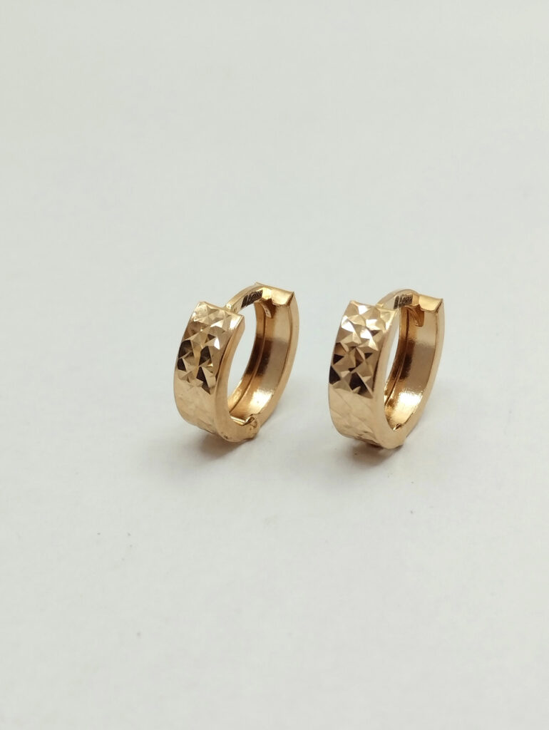 Золоті сережки кільця Ukr-gold