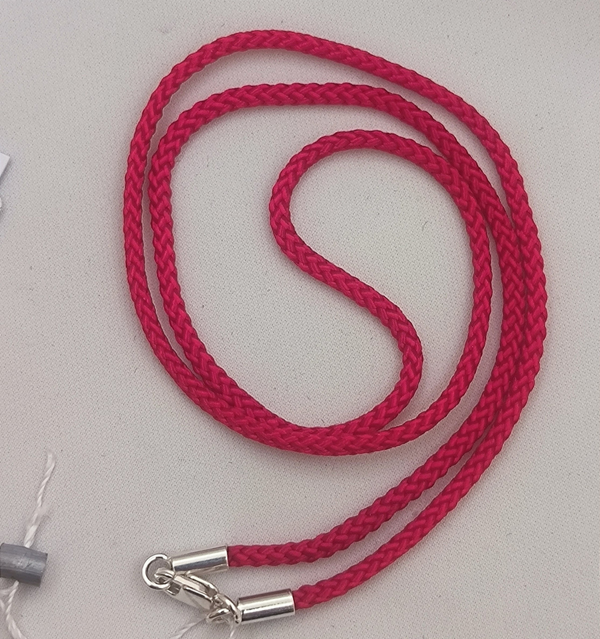 Червона нитка зі срібними вставками Ukr-Gold - Зображення 2