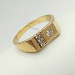 5723502802_zolotaya-pechatka-persten.jpg Золота печатка перстень з цирконієм