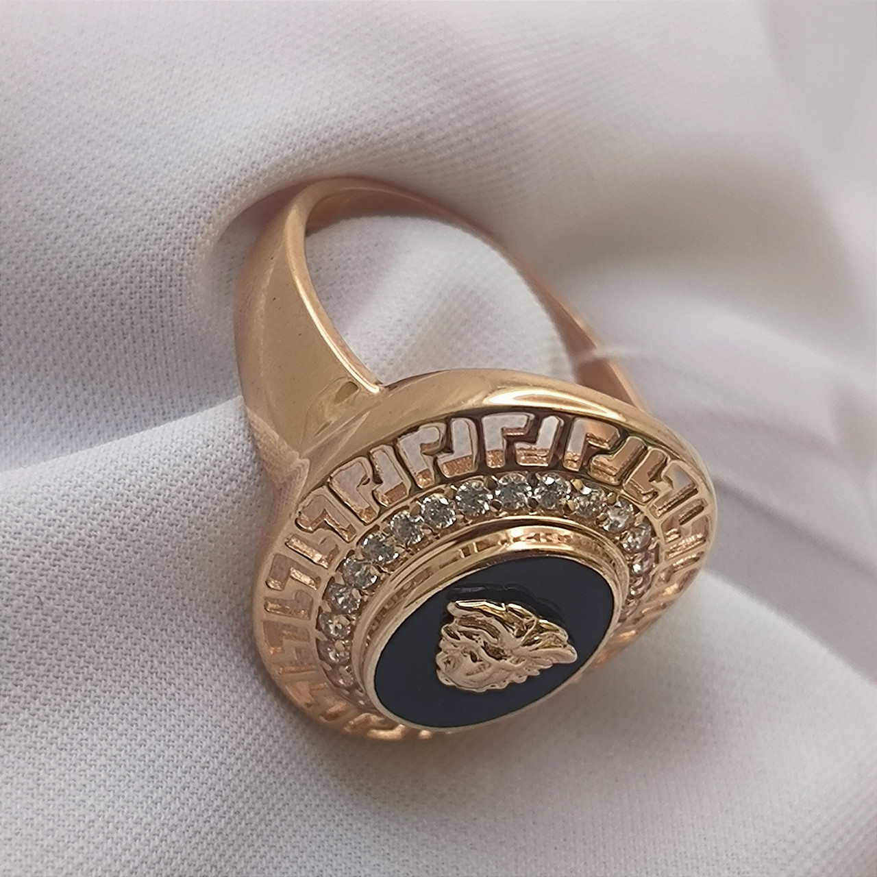 Золоте кільце з цирконієм та емаллю Ukr-Gold - Зображення 7