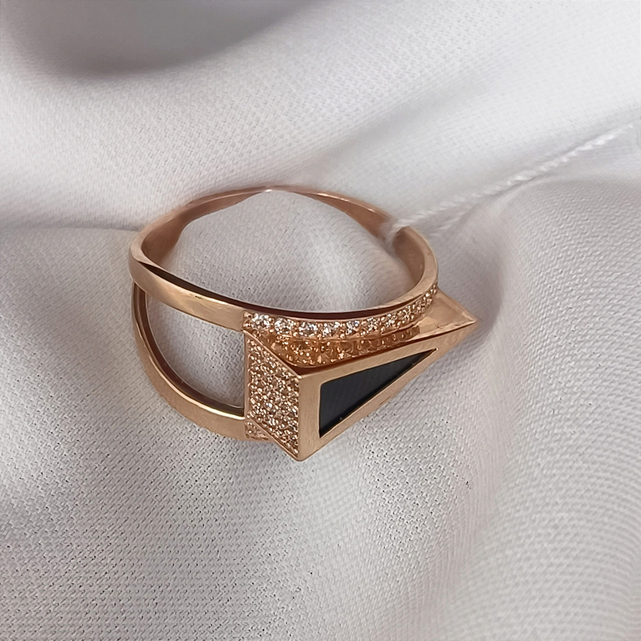 Золоте кільце в червоному золоті зі вставкою агата та цирконію - Зображення 7