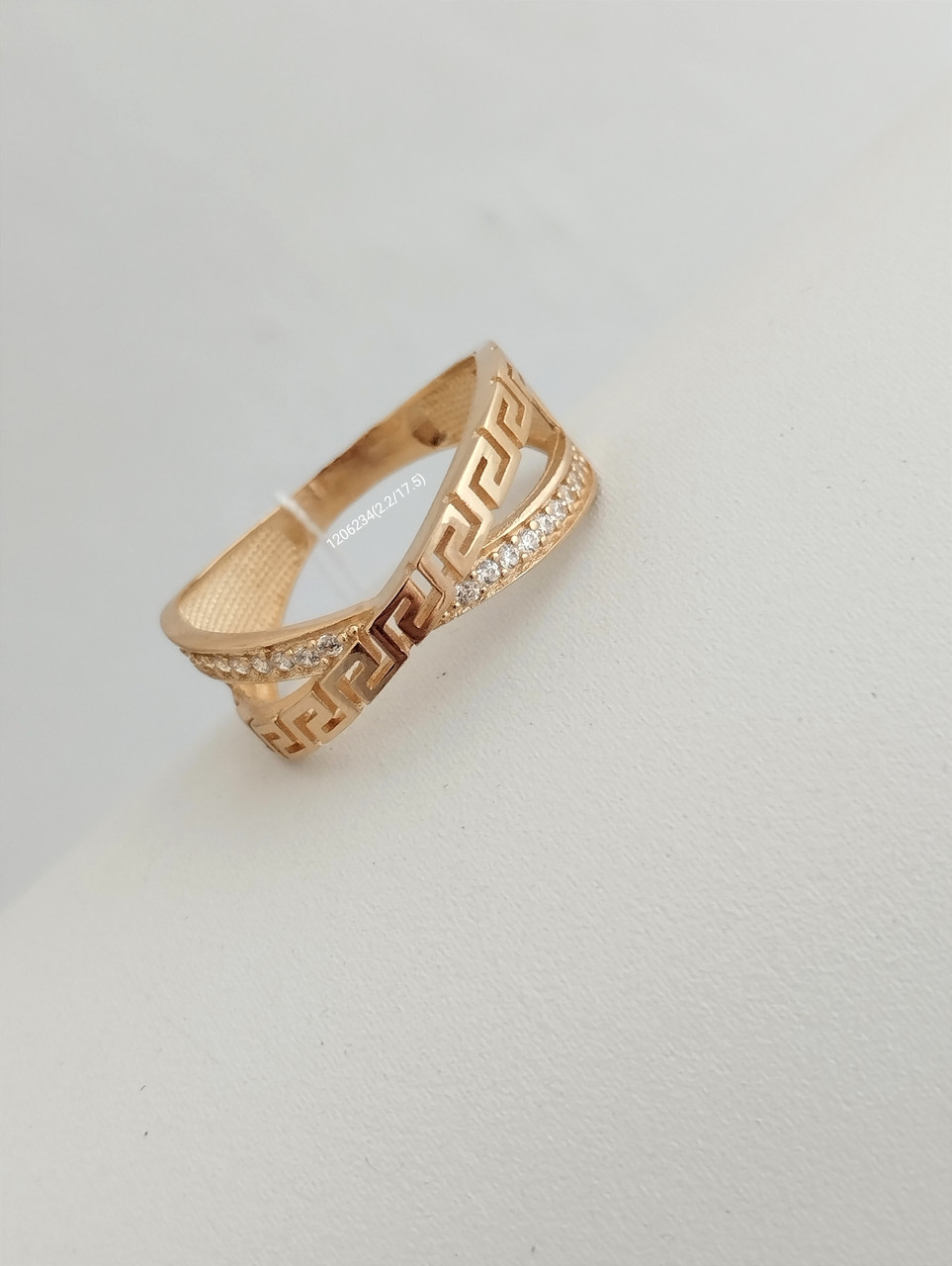 Золоте кільце 585 проби Ukr-gold