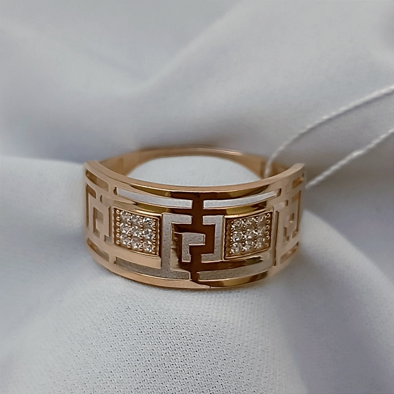 Золоте кільце з цирконієм Ukr-gold