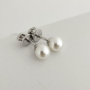 6236153172_serebryanye-sergi-pusety.jpg Срібні сережки пусети з перлами Ukr-gold