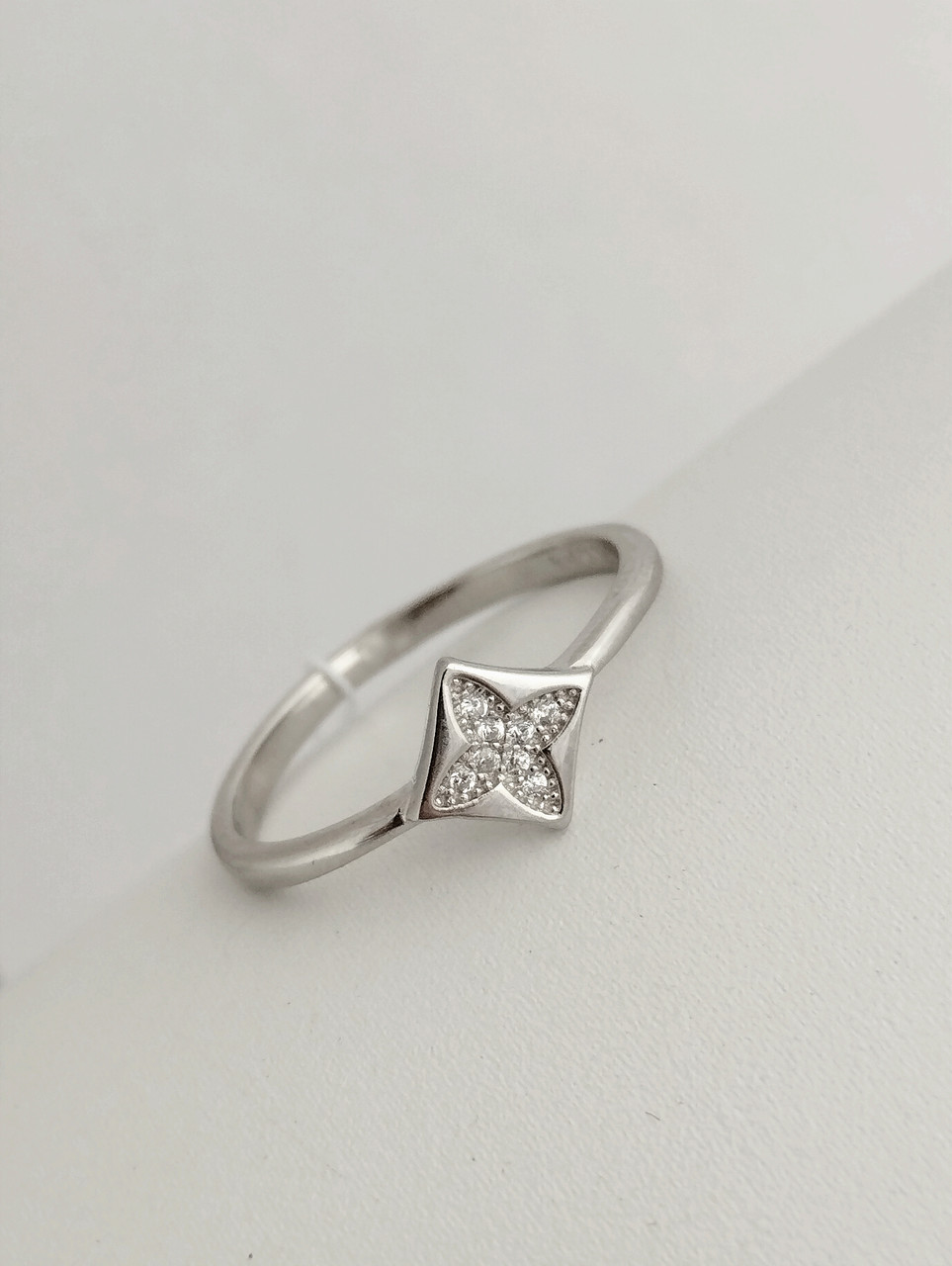 Срібне кільце Ukr-gold