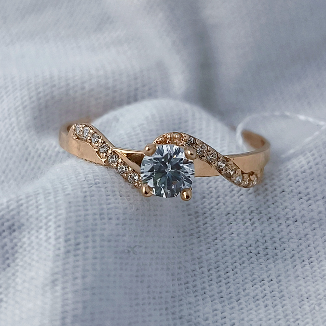 Золоте кільце 585 проби