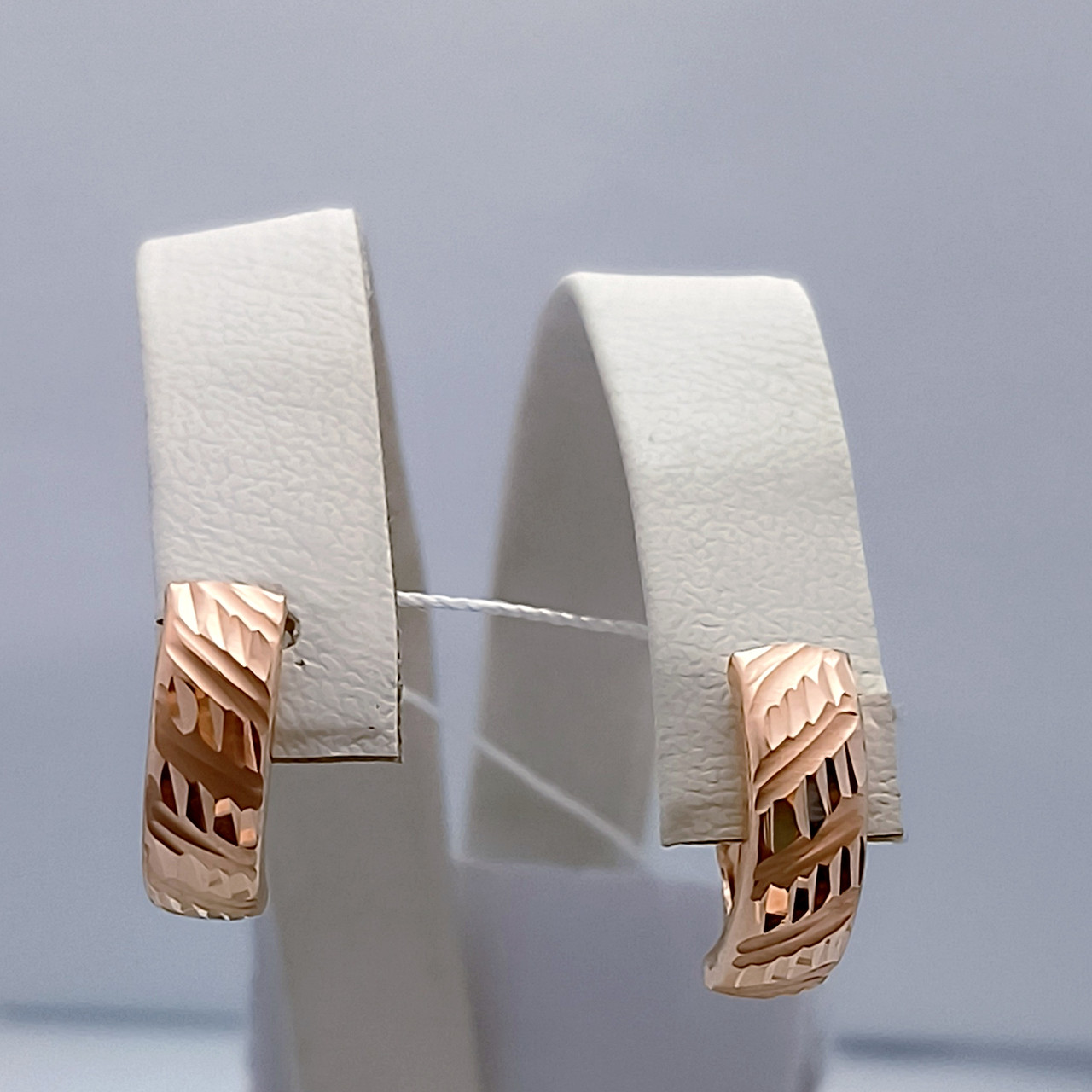 Золоті сережки 585 проби