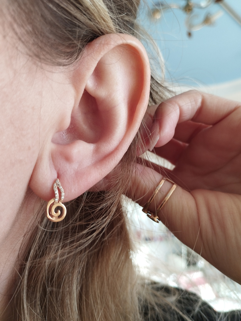 Золоті сережки - Зображення 3