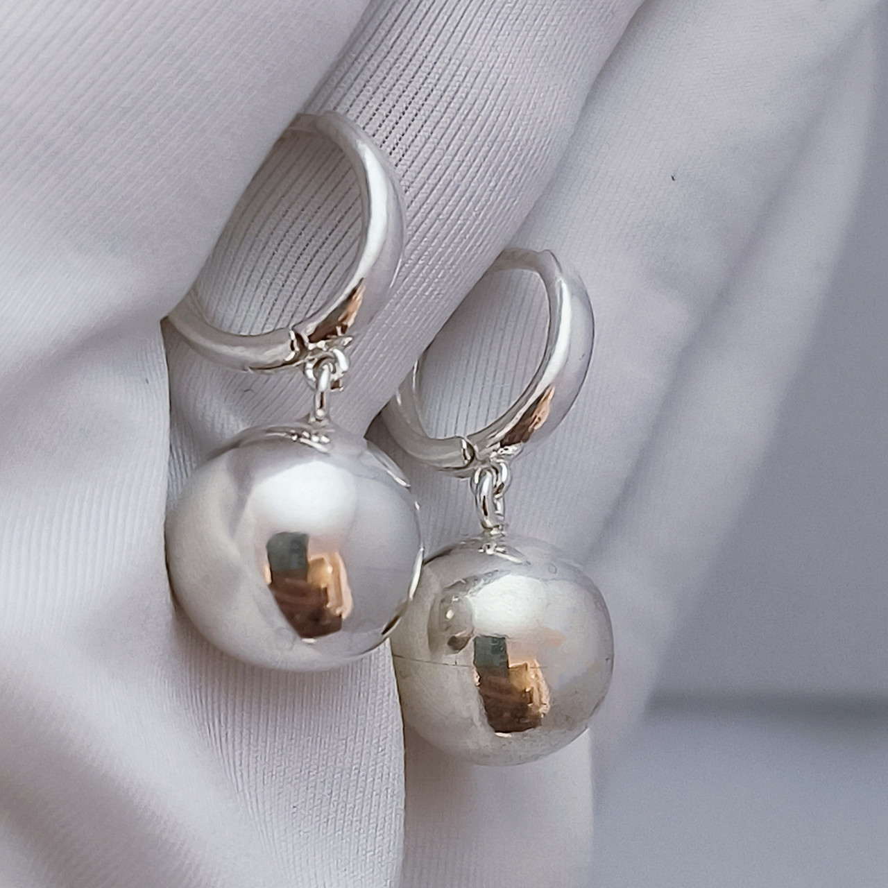 Срібні сережки кулі, срібні сережки без вставок