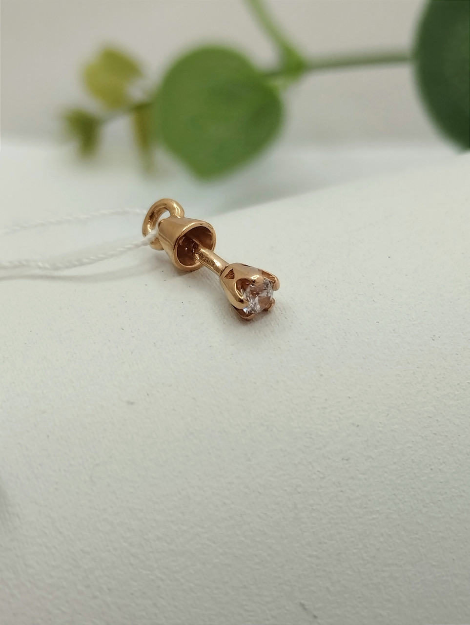 Золота сережка пусета