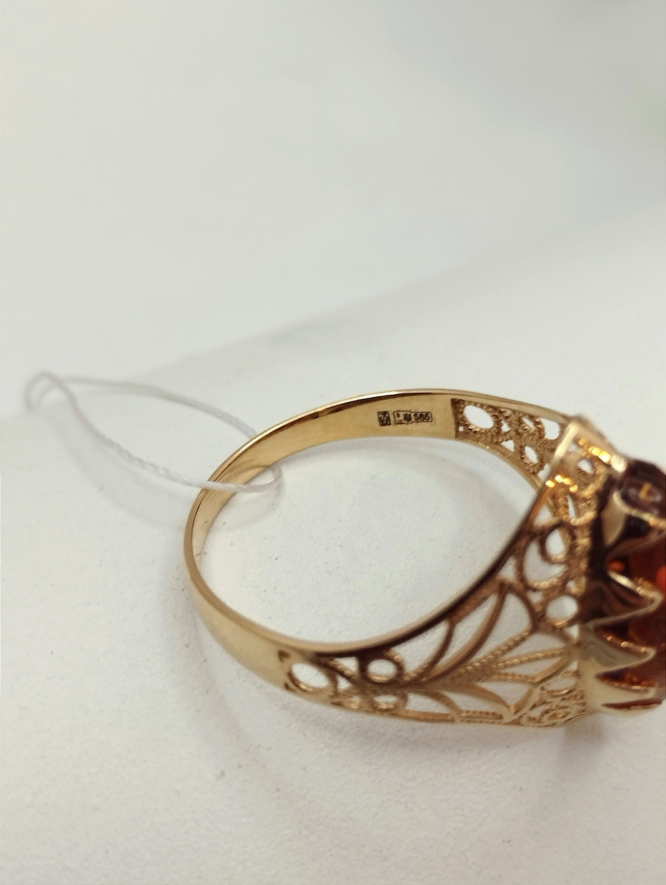 Золоте кільце з бурштином - Зображення 4