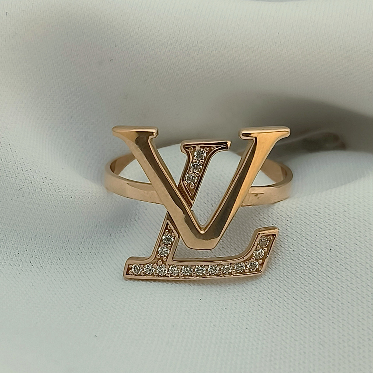 Золоте кільце 585 проби