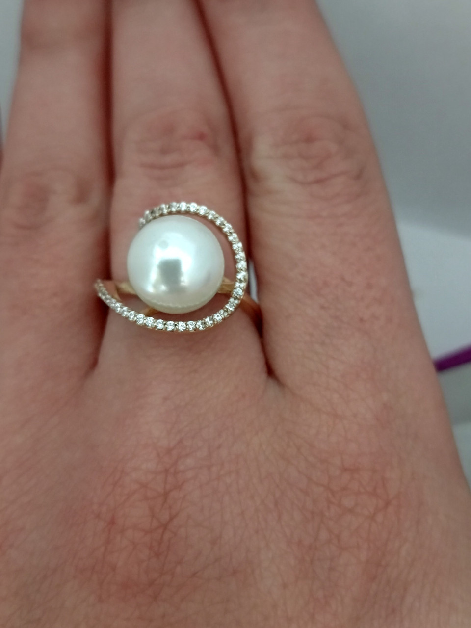 Золоте кільце з перлами - Зображення 4