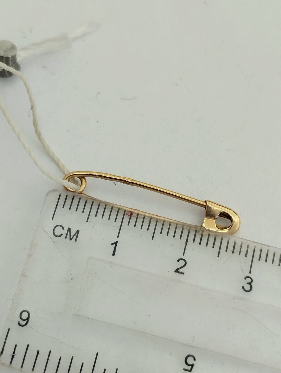 Золота шпилька - Зображення 2